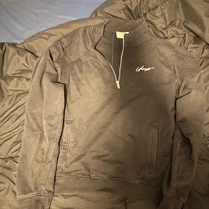 520 YoungLa Sunday Quarter Zip